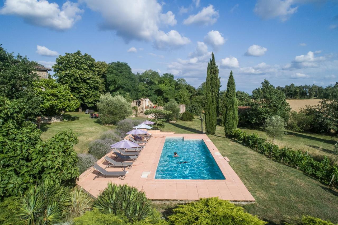 Au Mas Des Calmettes Bed & Breakfast Parisot  Екстериор снимка