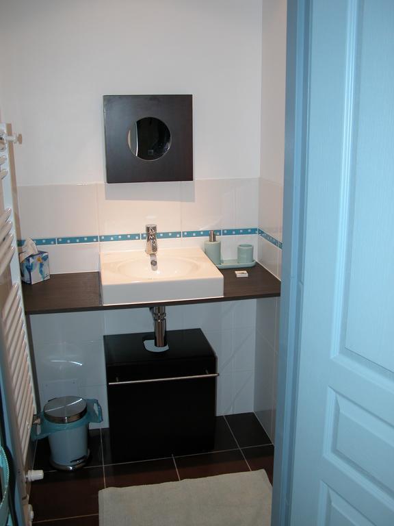 Au Mas Des Calmettes Bed & Breakfast Parisot  Стая снимка